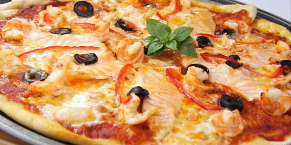 Рецепт пицца морской волк с горбушей и креветками