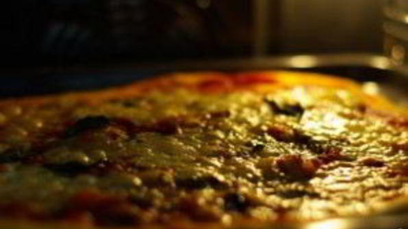 пицца на тонком тесте