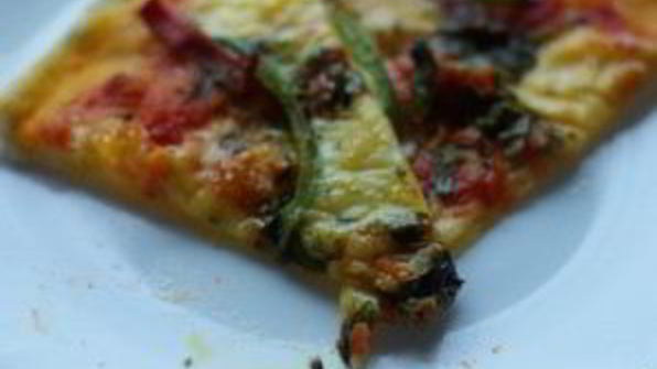 пицца на тонком тесте