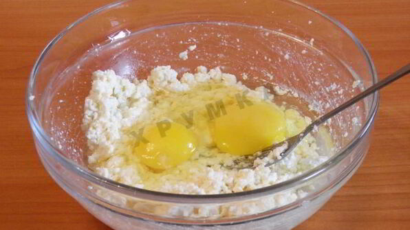 пицца на творожном тесте с курицей