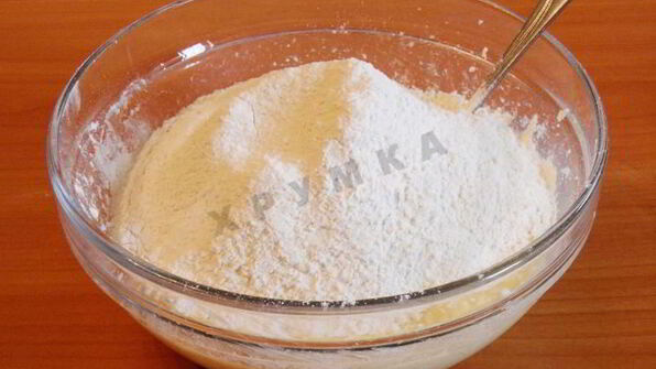 пицца на творожном тесте с курицей