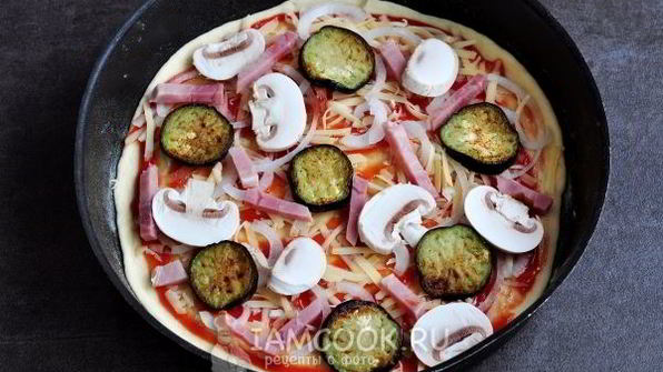 пицца с баклажанами