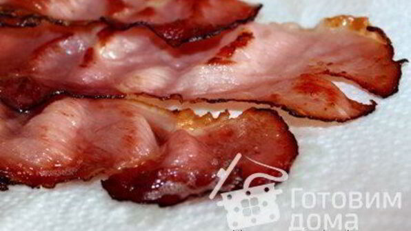 пицца с картошкой и копченой ветчиной