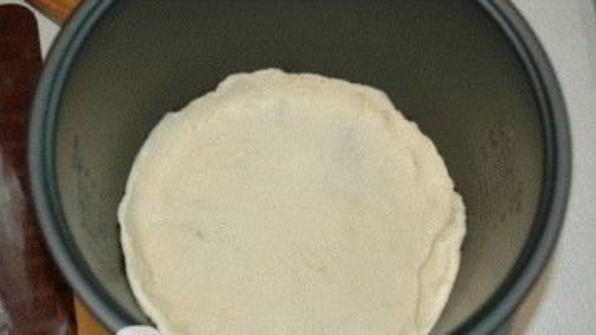 пицца с креветками в мультиварке