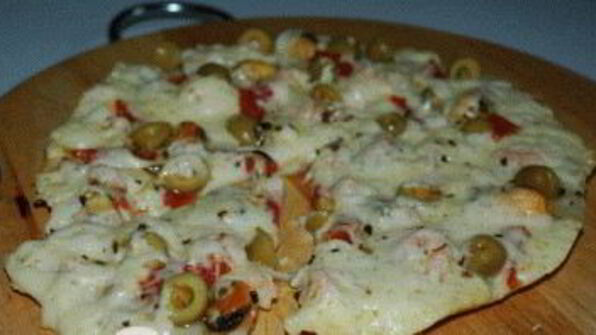 пицца с креветками в мультиварке