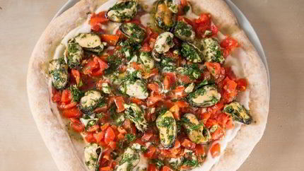 Пицца с мидиями