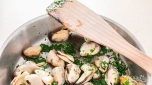 пицца с мидиями