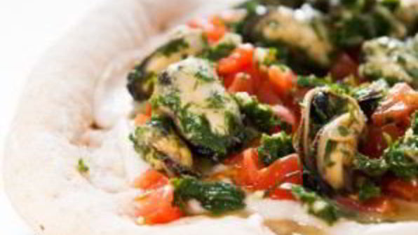 пицца с мидиями