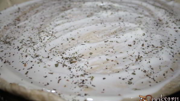 пицца с семгой и креветками царская