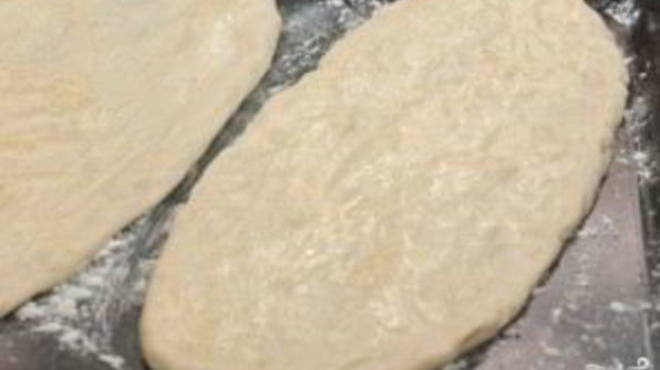 пицца с тыквой, грушей и горгонзолой