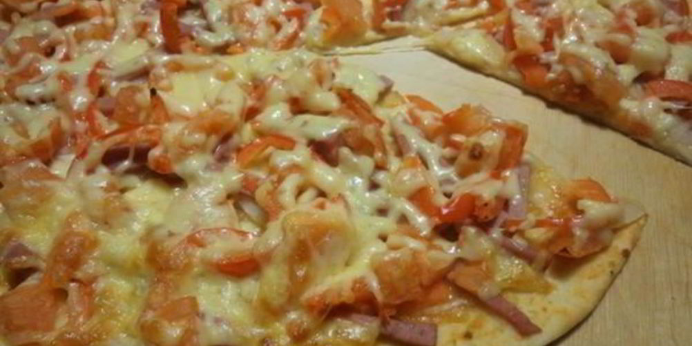 Рецепт пицца с ветчиной и болгарским перцем