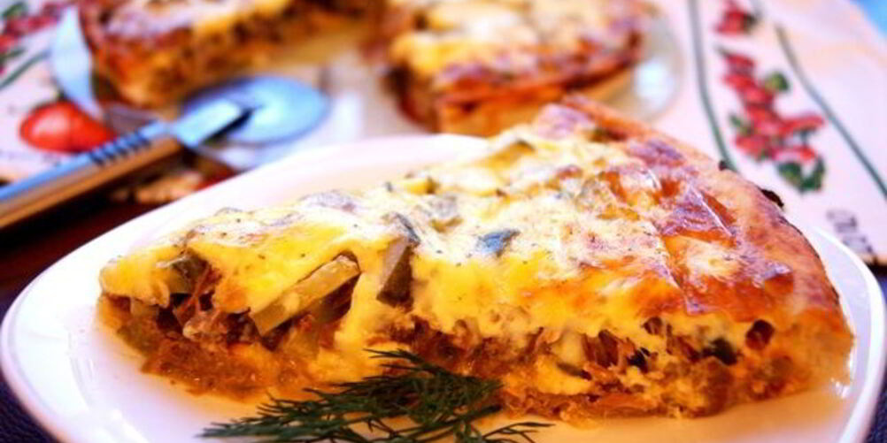 Рецепт сытная пицца по-домашнему