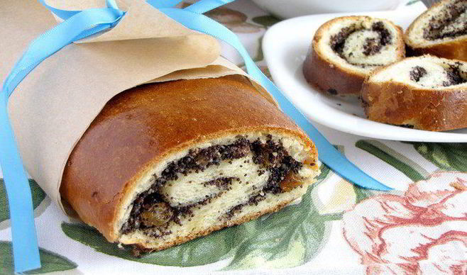 Польский маковый рулет