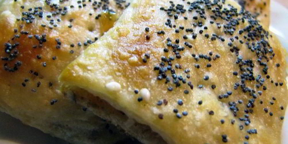 Рецепт постные слойки с орехом и маком