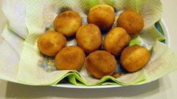 пышки на кефире, жаренные на сковороде