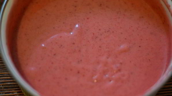 клубнично-фисташковая шарлотка