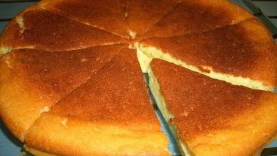 Пирог Шарлотка с творожным намеком с яблоками
