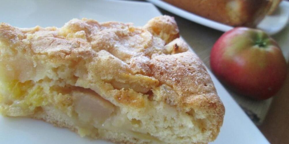 Рецепт просто шарлотка