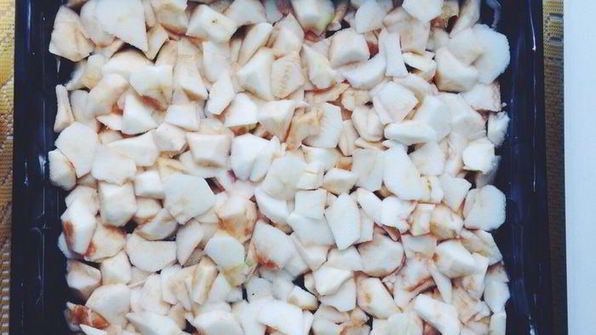 шарлотка несложная