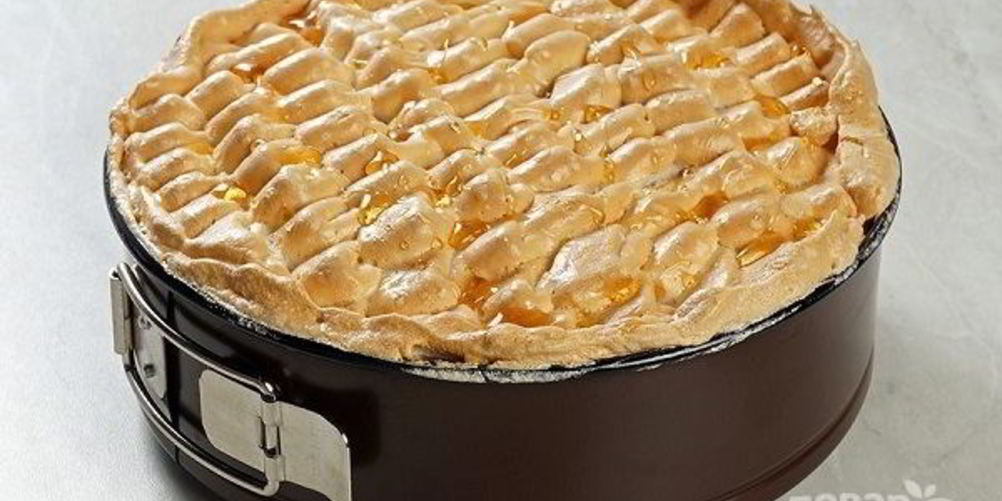 Рецепт шарлотка с безе