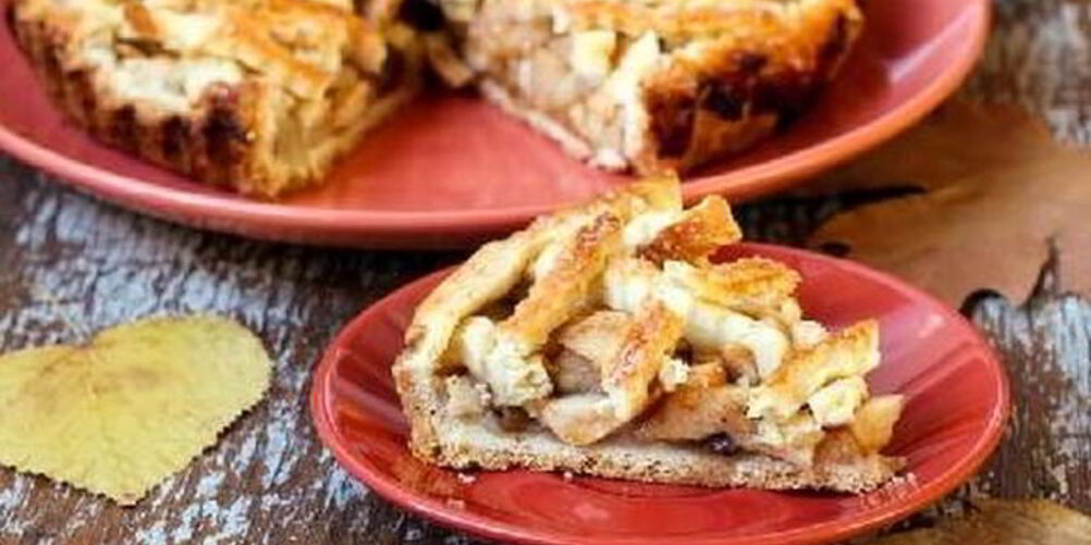 Рецепт шарлотка с грушами и ромашковым кремом