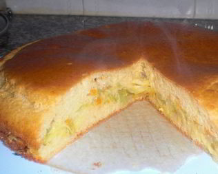 Шарлотка с капустой