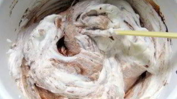 шарлотка с шоколадным суфле-глясе