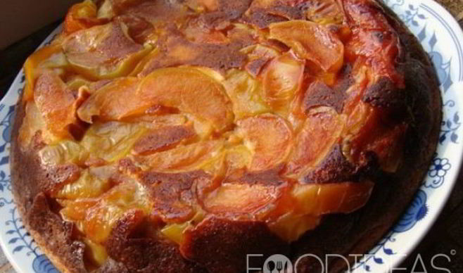 Шарлотка с творогом