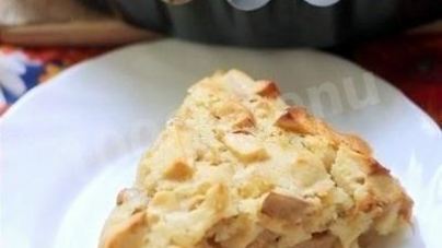 Шарлотка с яблочками