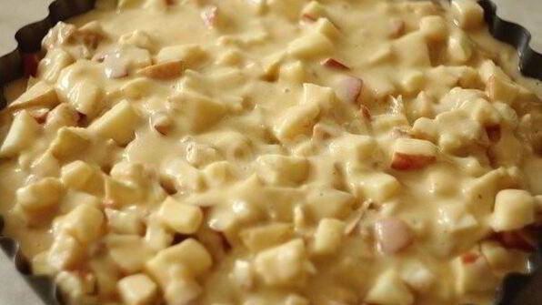 шарлотка с яблочками