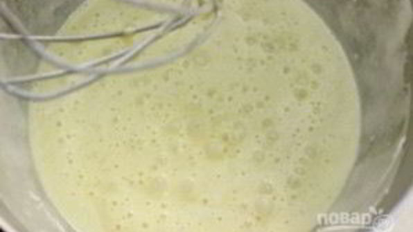 воздушная шарлотка с яблоками