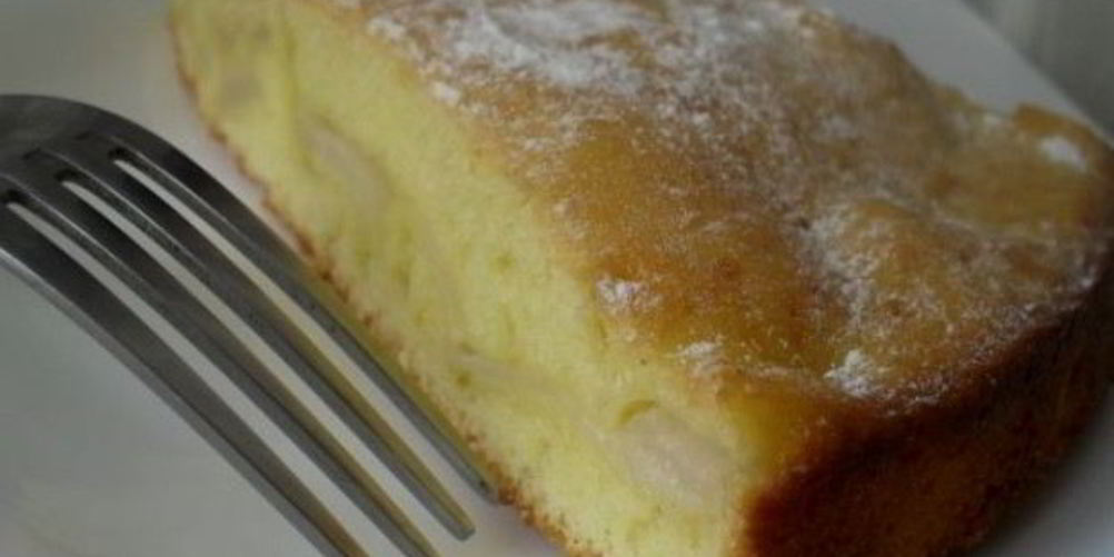 Рецепт яблочно-грушевая шарлотка