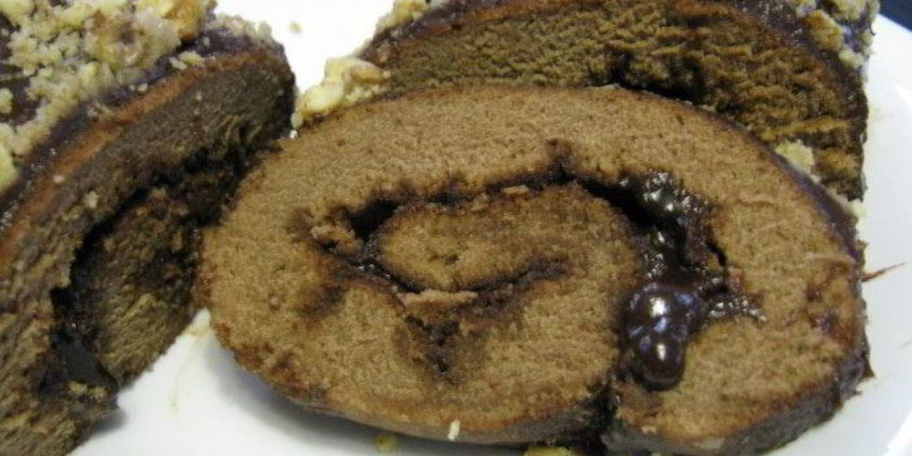 Рецепт шоколадно-ореховый рулет