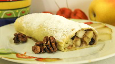 Штрудель с яблоками