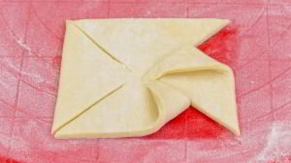 слойки с абрикосами