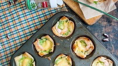 Слойки с брокколи и креветками