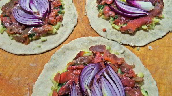 слойки с картошкой и лососем