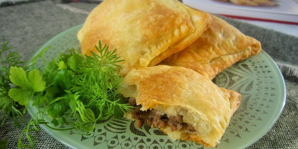 Рецепт слойки с мясом