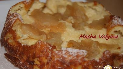 Большой сырник с яблоками