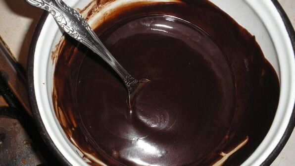 сырник с шоколадными каплями и брауни