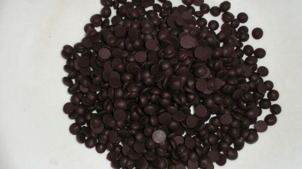 сырник с шоколадными каплями и брауни