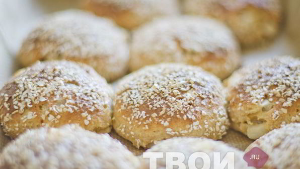 сырники из цельнозерновой муки с грушей