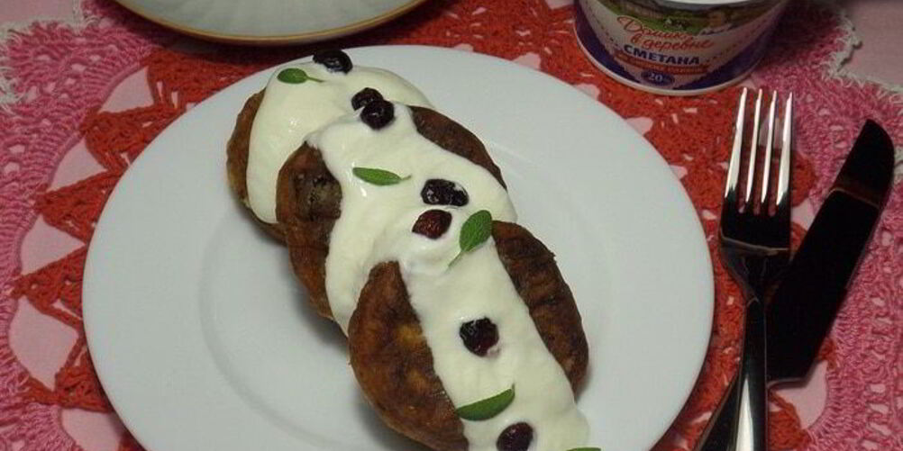 Рецепт сырники с бананом и клюквой