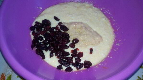 сырники с бананом и клюквой