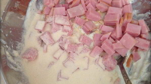 сырники с фетой, ветчиной и кинзой