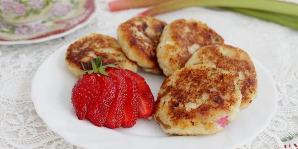 Рецепт сырники с ревенем