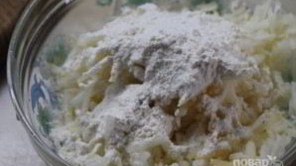 сырники с яблоком и сухофруктами