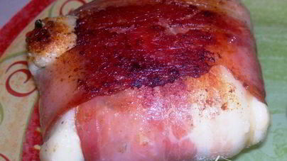 Сырники с зеленью в беконе