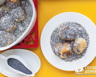 Сырники в маковом соусе