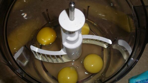 творожник в мультиварке с манкой